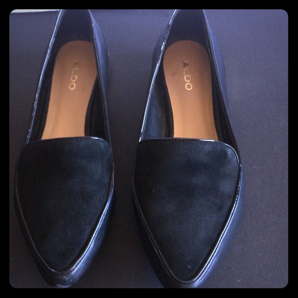 🖤 Aldo black pointed flats 🖤